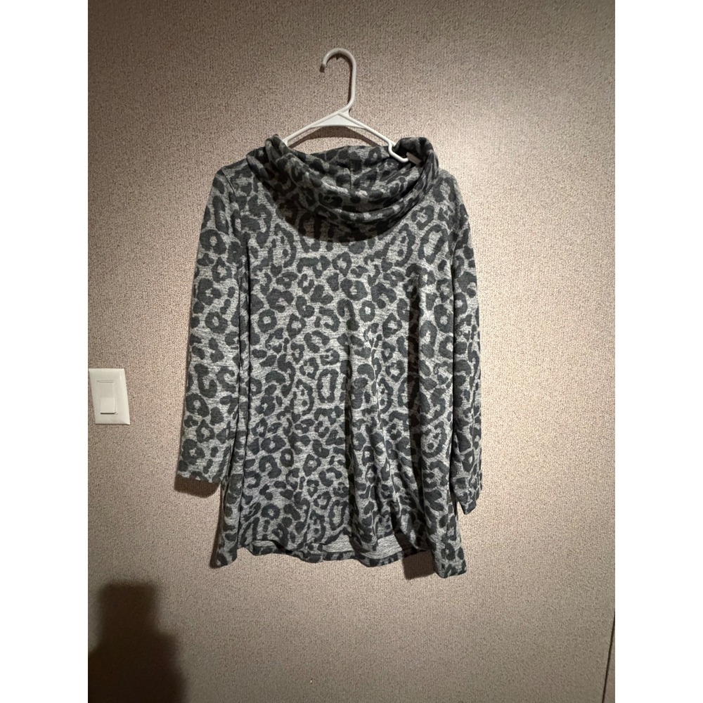 John Mark Womens Gray Leopard Cowl Neck Tunic Sweater Button Back Size M